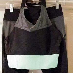 Fabletics Workout bra crop and legging set
